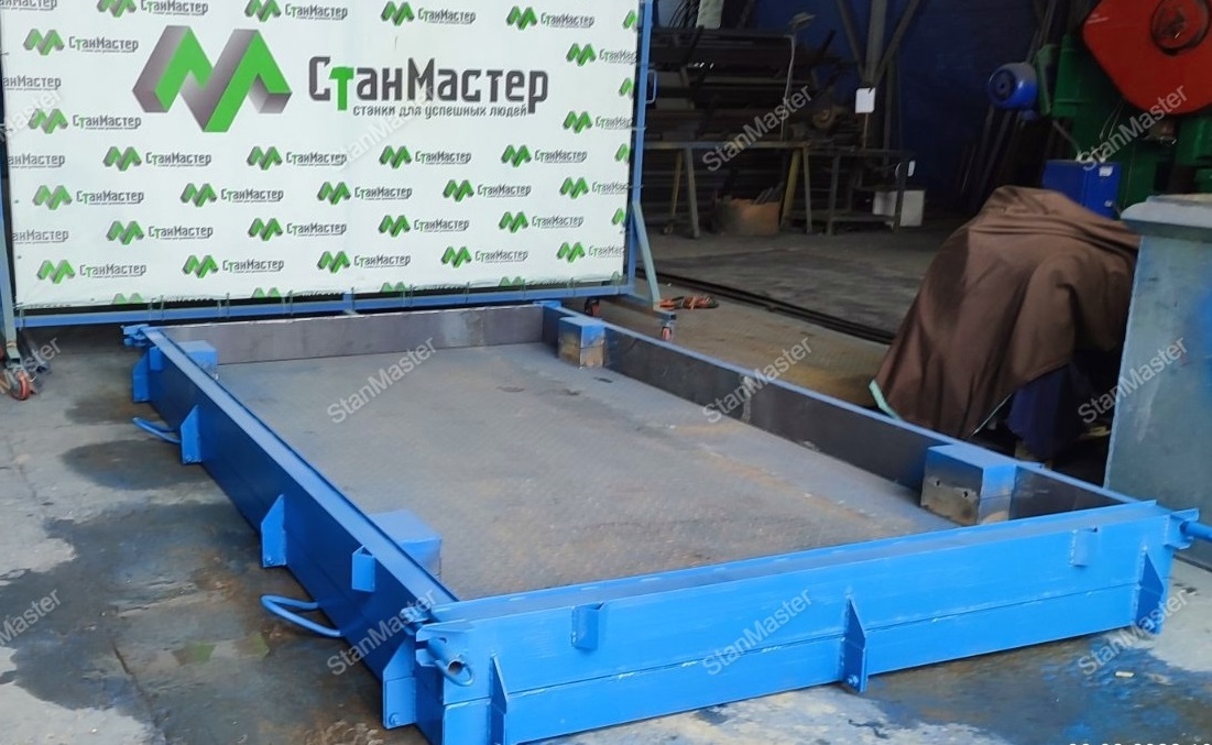 Металлоформа для дорожных плит 2П30.18