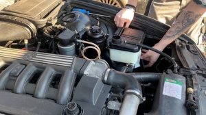 BMW E39 525tds M51 - Kühlwasserausgleichbehälter wechsel / entlüften | cooling water expansion tank