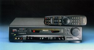 Домашние видеомагнитофоны Philips VHS