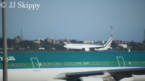 PlaneSpotting @ John F. Kennedy International Airport - Inside the TWA Hotel