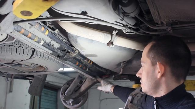 Как менять торсион в 4-хторсионной балке Рено Кенгу - Автоканал Vovka-62