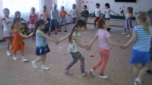 Игра "Пчелы и цветочки" Без подготовки. Авторы Е. Фирсова, М. Рожкова, вокал Ю. Селиверстова.