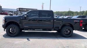 2023 Ford F-250 XLT COVERT Edition 2.5” Leveled on 37s