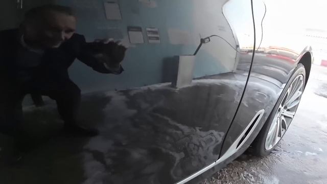 Яндекс Такси радует ценой / город перекрыт полностью / вип такси