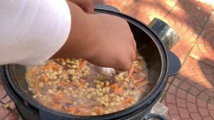 Приготовление узбекского плова в казане на костре. Как правильно готовить узбекский плов в казане.