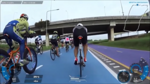 Фэтбайк против шоссейников.mp4