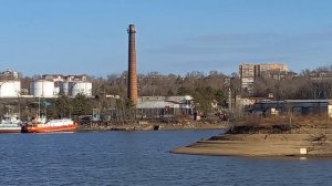 31.10.2021. Завод имени С. М. Кирова. Вид с полуострова Заячий. Хабаровск.