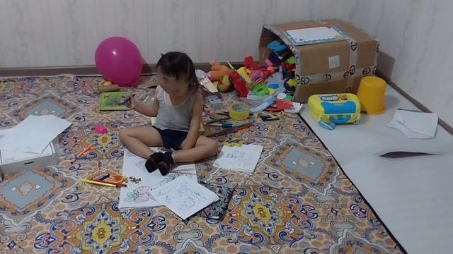 Учимся рисовать в 2 годика. смотреть онлайн