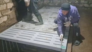 Устанавливаем щелевые полы. Свиноводство, скот, птица.