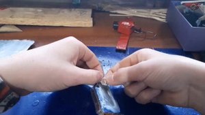 ТУТОРИАЛ КАК СДЕЛАТЬ ВЕБ-ШУТЕР ЧЕЛОВЕКА-ПАУКА СВОИМИ РУКАМИ