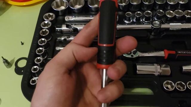 Обзор набора головок Intertool ET 8110 STORM Набор инструмент Головки для сорванных граней Интертул