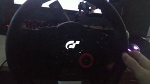Что делать если игровой руль дёргается при нажатии на клавишу | Logitech driving force gt