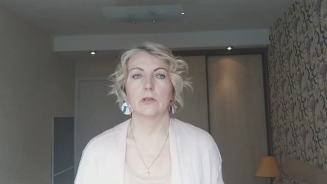 Отсутствие продаж, реклама, самозанятость и сочетание цветов. Ответы на вопросы смотреть онлайн