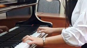 Игра на фортепиано. Популярные мелодии.