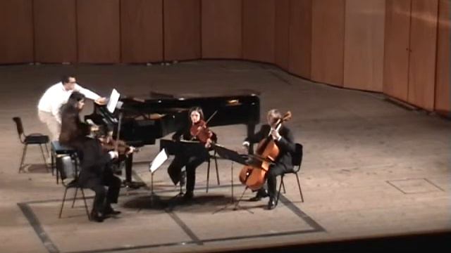 R. Strauss Four pieces for Piano Quartet  (4) Liebesliedchen смотреть онлайн