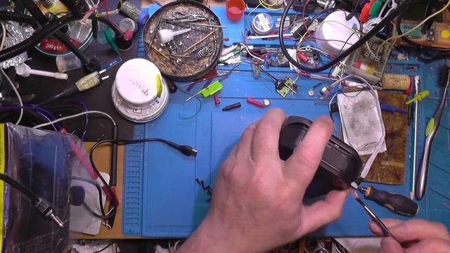 Разборка бустеров Jump Starter Baseus смотреть онлайн