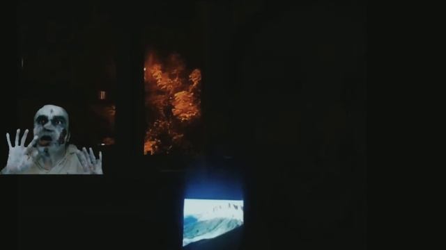 Xombie за окном.Монтаж в videoPad,с футажа грин. смотреть онлайн