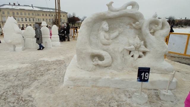 Фестиваль Скульптур из снега в Костроме 2023 г. Участник 19, 20