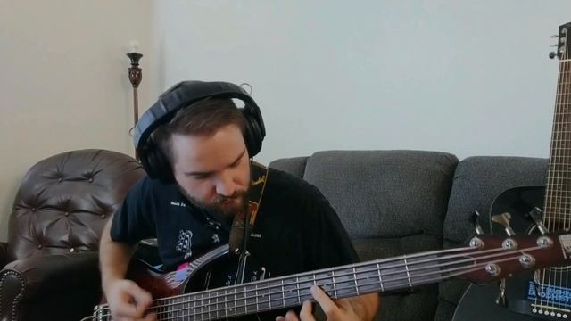 The song bassists play at EVERY rehearsal смотреть онлайн