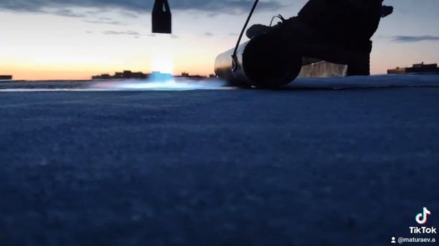 Кровля крыши рубероидом на закате Макеевка смотреть онлайн