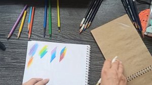 Цветные карандаши: чем отличаются обычные, акверельные и пастельные