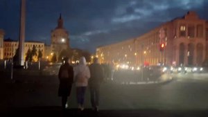 Стоны от Булочки и Барби Герл