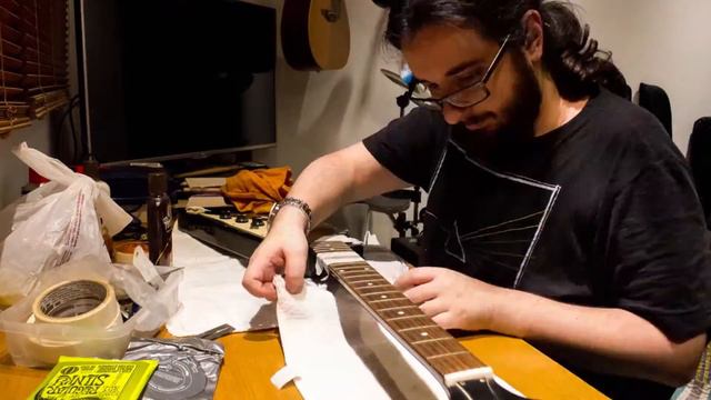 Timelapse Regulagem Epiphone Korina Flying V смотреть онлайн
