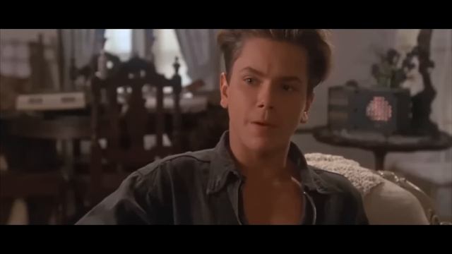 Парень должен спариваться за деньги, чтобы иметь возможность быть со своей девушкой | Пересказ смотреть онлайн