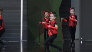 Танец "Осьминог", младшая группа