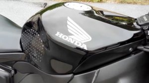 HONDA CBR 1000 RR Fireblade 2005
