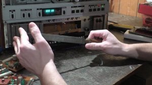 ОСОБЕННОСТИ УСТАНОВКИ СВЕТОДИОДОВ В ИНДИКАТОРЫ ОЛИМП 003 004 ЭЛЕКТРОНИКА 003 004