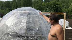 купольная теплица из стрейч плёнки часть №1