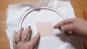 Аппликация простым прямым швом. Как сделать аппликацию на швейной машине без зигзага.mp4