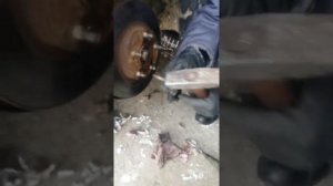 Хонда. Снятие тормозного диска.