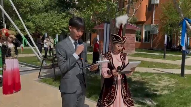 Шымкент начал отмечать День Единства народа Казахстана смотреть онлайн