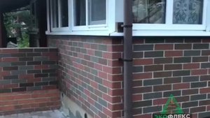 Облицовка фасада дачного домика гибким кирпичом