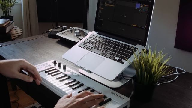 Massive X Sound Demo смотреть онлайн