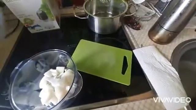 Чоппер(измельчитель) электрический. Проверяю в работе. смотреть онлайн