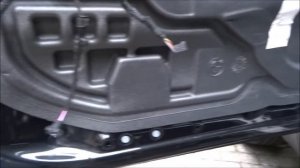 BMW X3 E83 door panel removal + water leak fix