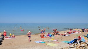 Ейск: пляж Каменка, район улицы Николаевская!