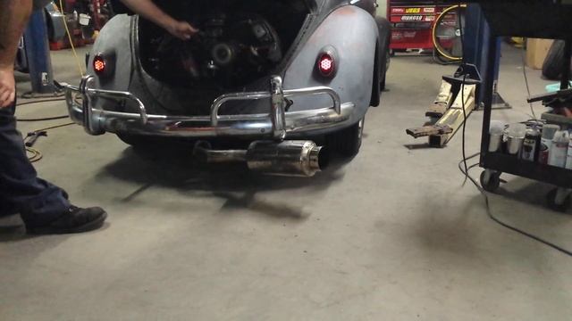 Bug fart!! смотреть онлайн