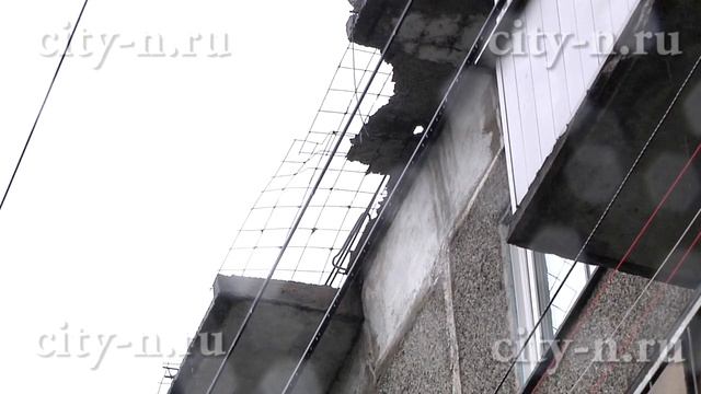 Жители дома в Кузнецком районе Новокузнецка отчаялись получить помощь и обратились к Президенту смотреть онлайн