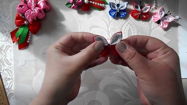 Как сделать бабочку из атласной ленты своими руками/DIY/бабочка из ткани.Бабочка канзаши. смотреть онлайн