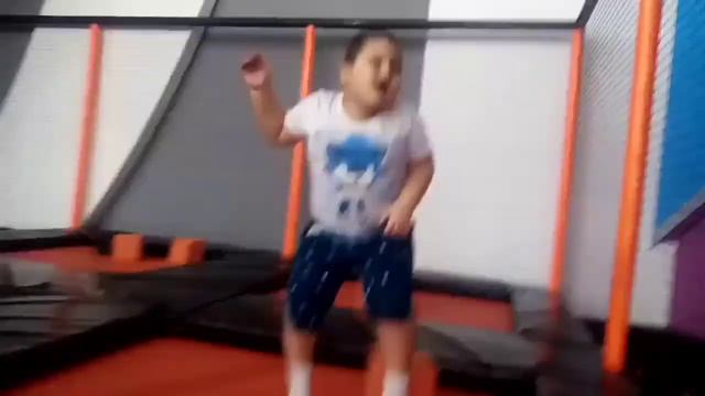 Cаstle Kids (семейный развлекательный центр) в Армавире смотреть онлайн