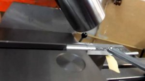 Как развернуть шпиндель фрезерного станка с точностью до пяти минут.