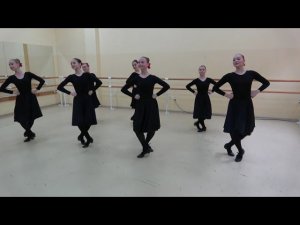 Практический показ по русскому народному танцу (1 курс КОМК)