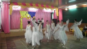 Красивый танец " Буслики " 19.04.2019