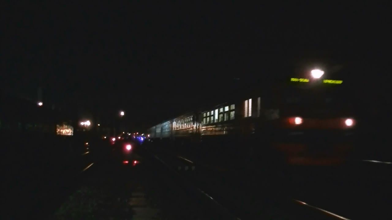 РЖД ЭД9МК-0165 Минеральные Воды - Краснодар смотреть онлайн