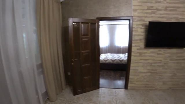 Продается большой участок в центре Батайска с большим домом смотреть онлайн