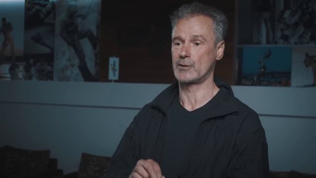 FR vs No Melt/No Drip Clothing | Topic Spotlight смотреть онлайн